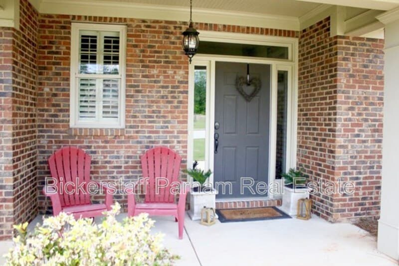 Columbus House: 7165 Bridgemill Drive