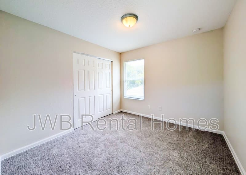 Jacksonville House: 8813 Cocoa Ave