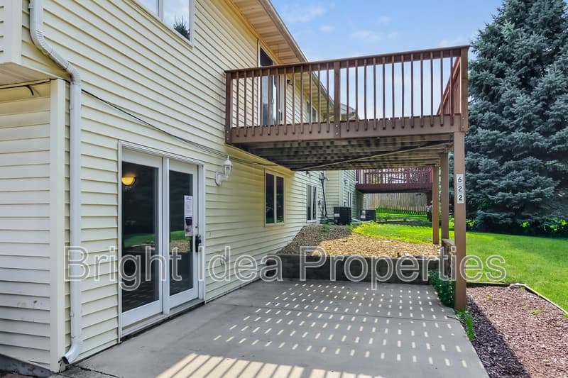 Hastings Condo: 622 Pleasant Drive