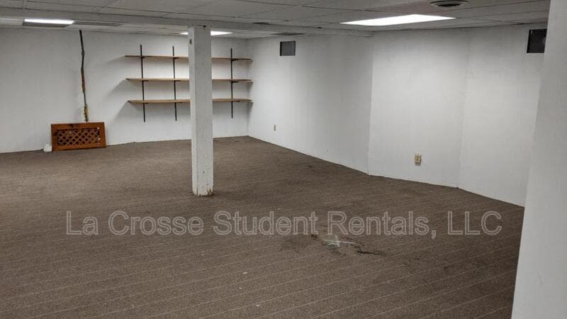 La Crosse Condo: 904 Vine Street