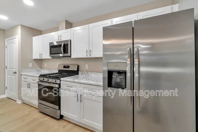 Pensacola Condo: 50 Fulton Ave B