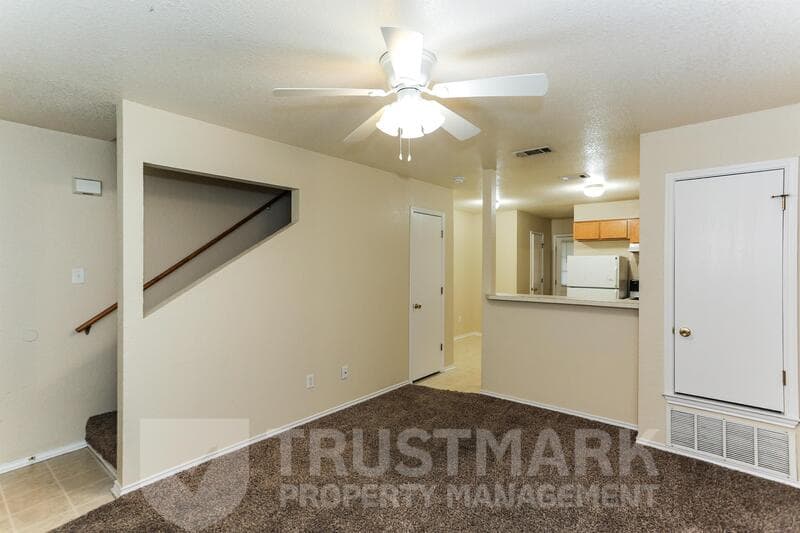 Killeen Townhome: 4501 B Mattie Dr