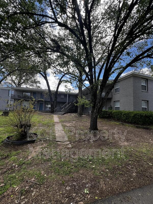 Fort Smith Condo: 115 North Albert Pike Avenue - 8