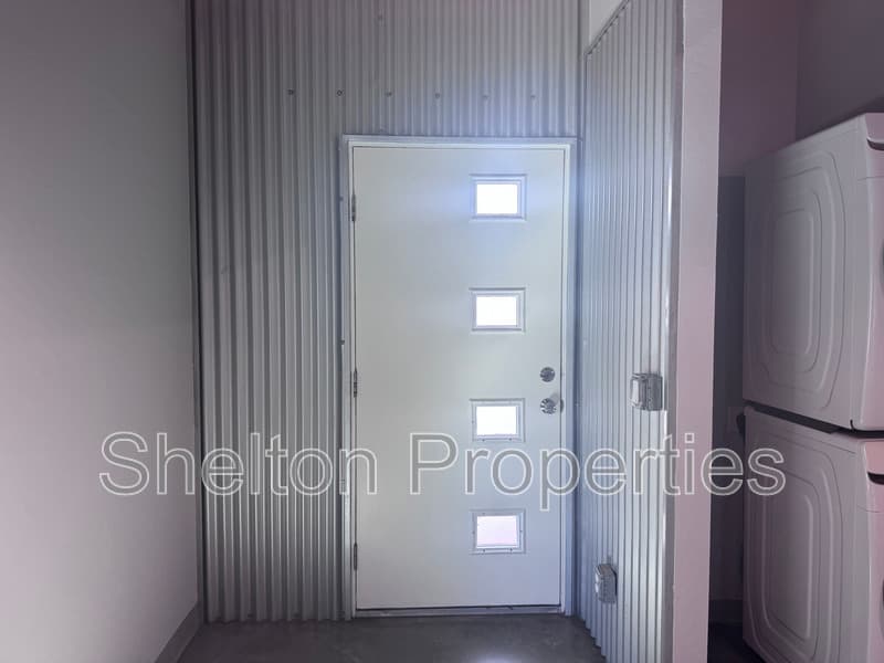 Phoenix Condo: 2121 W Hayward Ave Unit 4