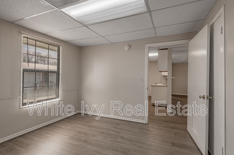 Huntsville Condo: 626 University Avenue