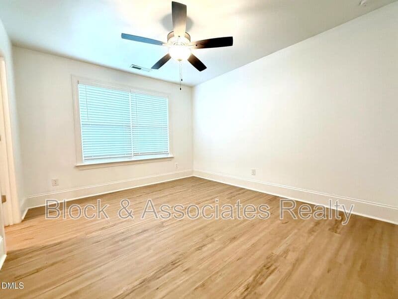 Wake Forest House: 2940 Thurman Dairy Loop