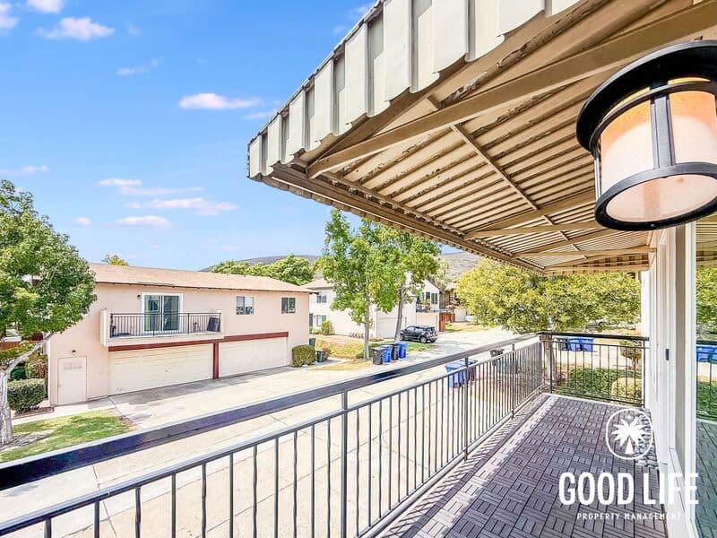 San Diego Condo: 13884 Via Rimini