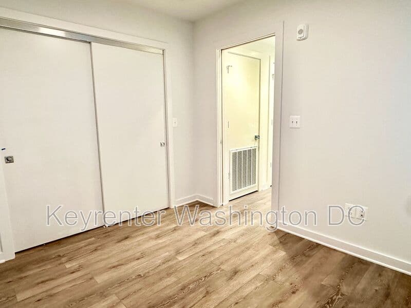 Washington Condo: 1460 Belmont St