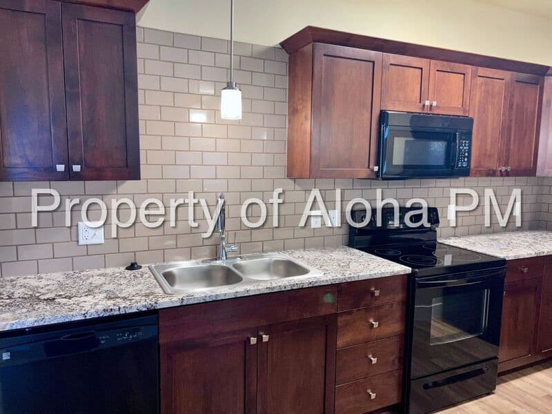 Boise House: 3582 E. Grand Forest Dr.