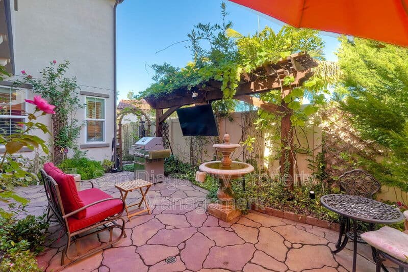 Carlsbad House: 1817 Artemisia Ct