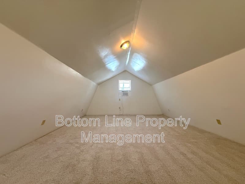 Charlotte House: 4398 Havelock Ave