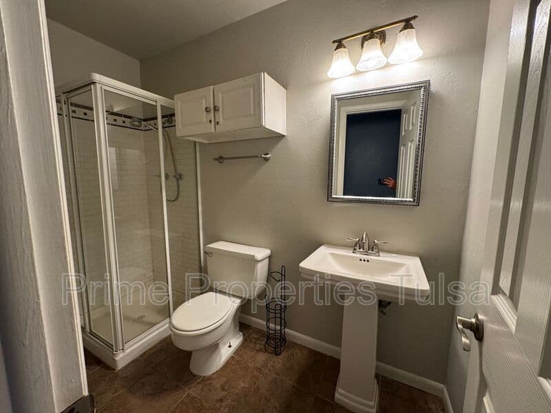 Tulsa House: 1525 S. 122nd E. Ave.