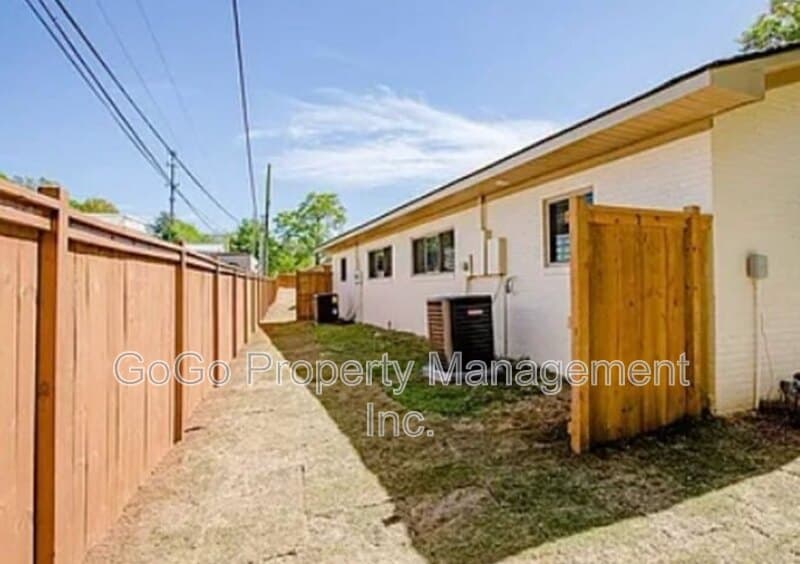 Simpsonville Condo: 304 West College Street - C
