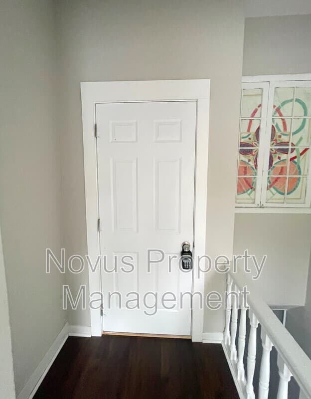 Carrollton Condo: 302 Cedar Street
