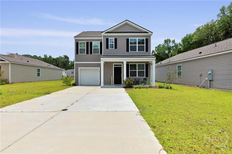 Hinesville House: 25 Hazy Lane