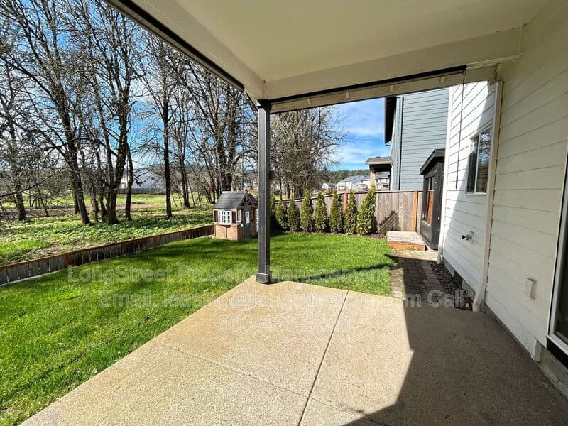 Adair Village House: 7237 SE Berg Dr