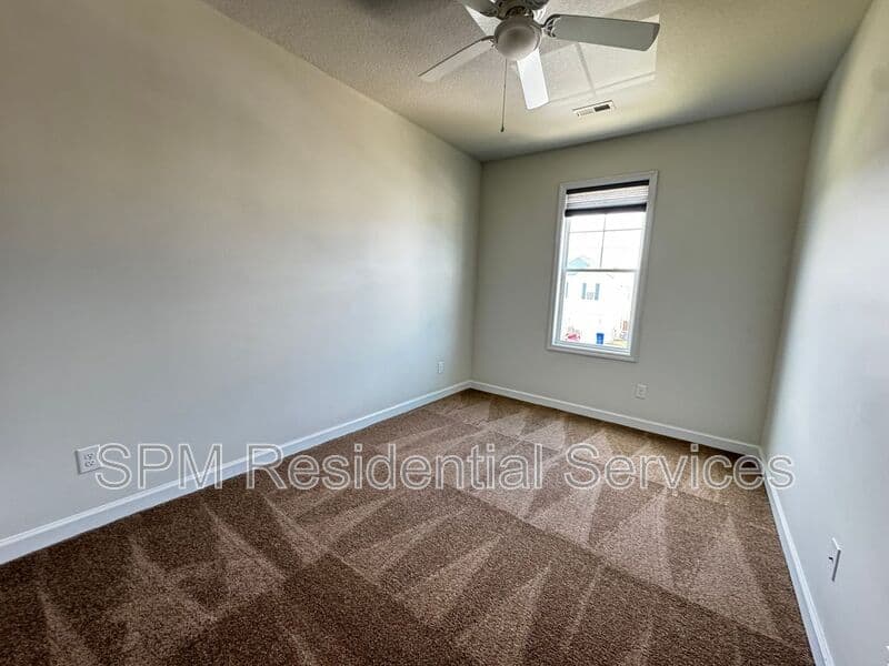 Holly Ridge Townhome: 411 Vandemere Court