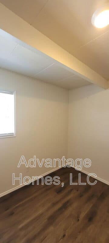 Kansas City House: 936 N 71st St.