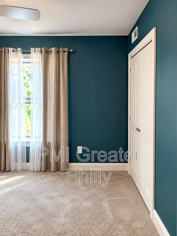 Philadelphia Condo: 407 Shawmont