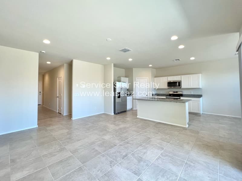 Casa Grande House: 1173 W Avalon Canyon Dr