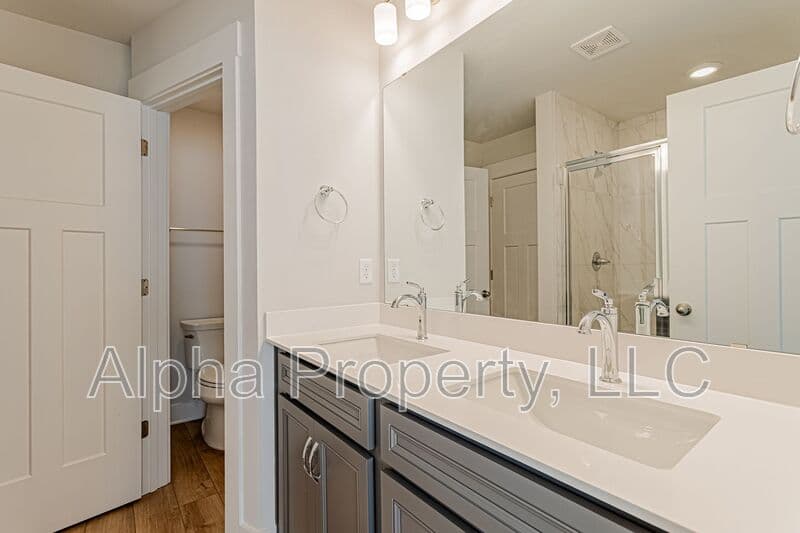 Greenville Townhome: 302 Marston Ln