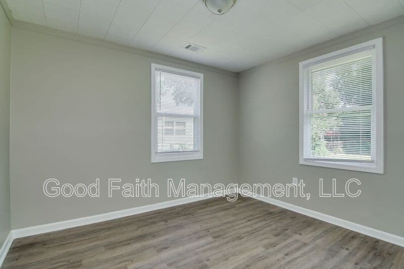 Augusta House: 2507 Elderberry Drive