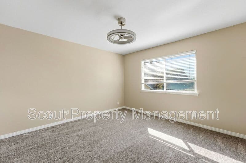 Menifee House: 28629 Maplewood Drive