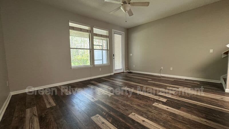 Orange Park House: 4220 Plantation Oaks Blvd