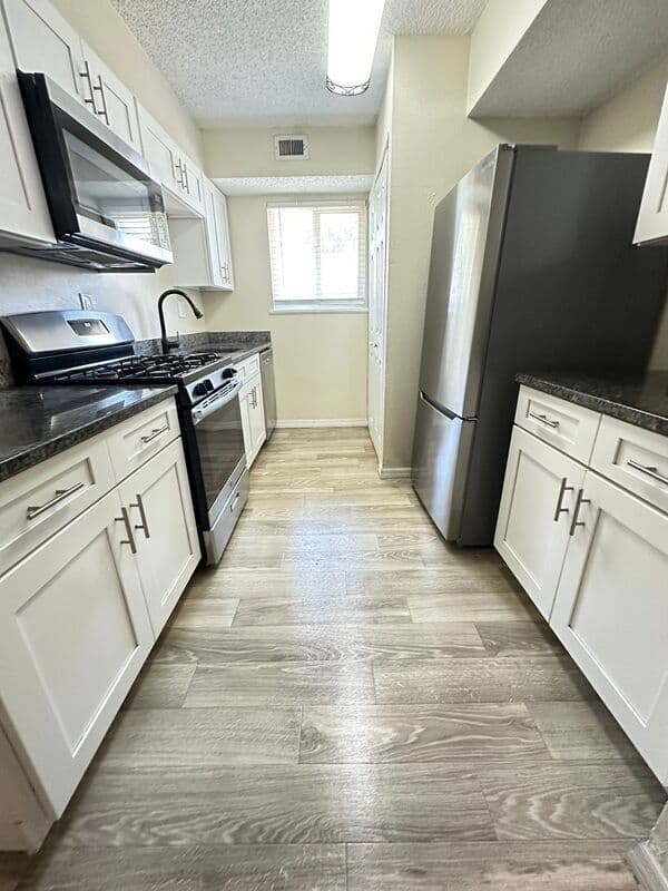 New Smyrna Beach Condo: 17 E Rhodes Dr
