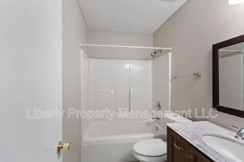 Fayetteville House: 6754 Cedar Chest Ct