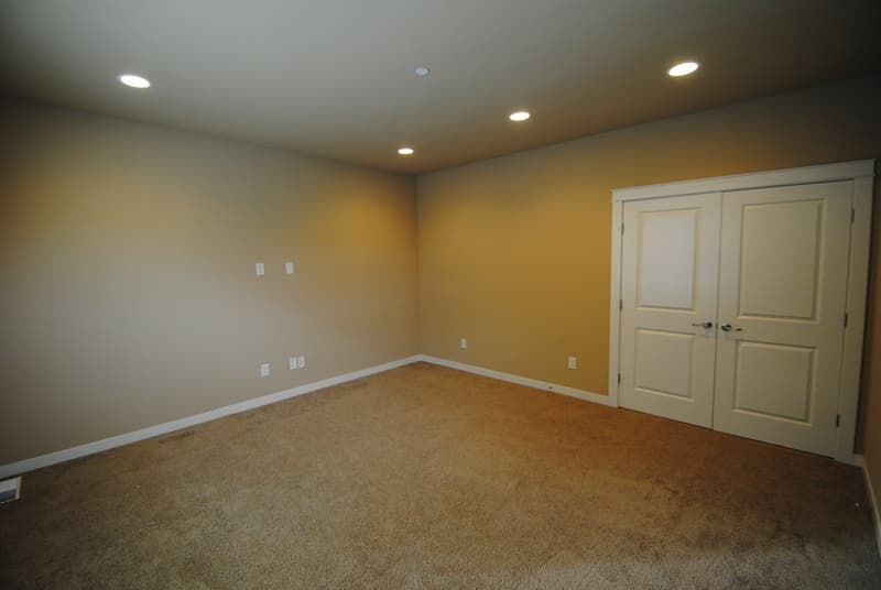 Redmond House: 15945 NE 117th St