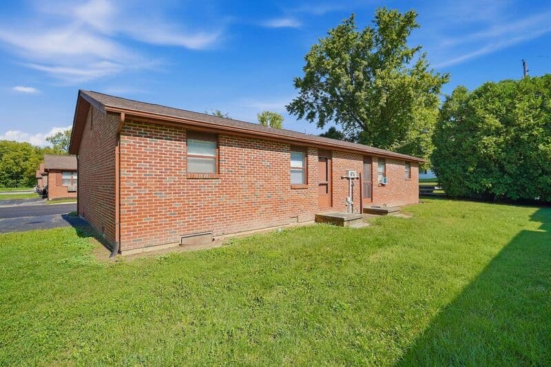 London House: 205 N Madison Road