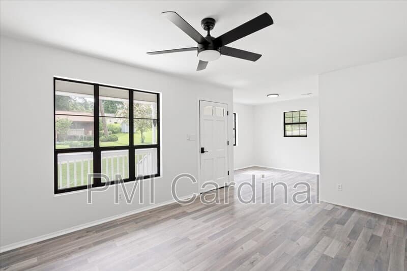 Charlotte House: 2117 Wilson Ave
