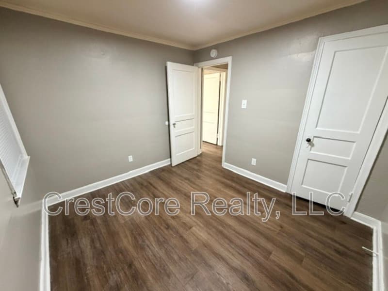 Memphis Condo: 823 Pearce St