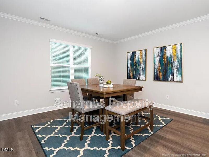 Fuquay Varina House: 1425 Queen Trigger Dr