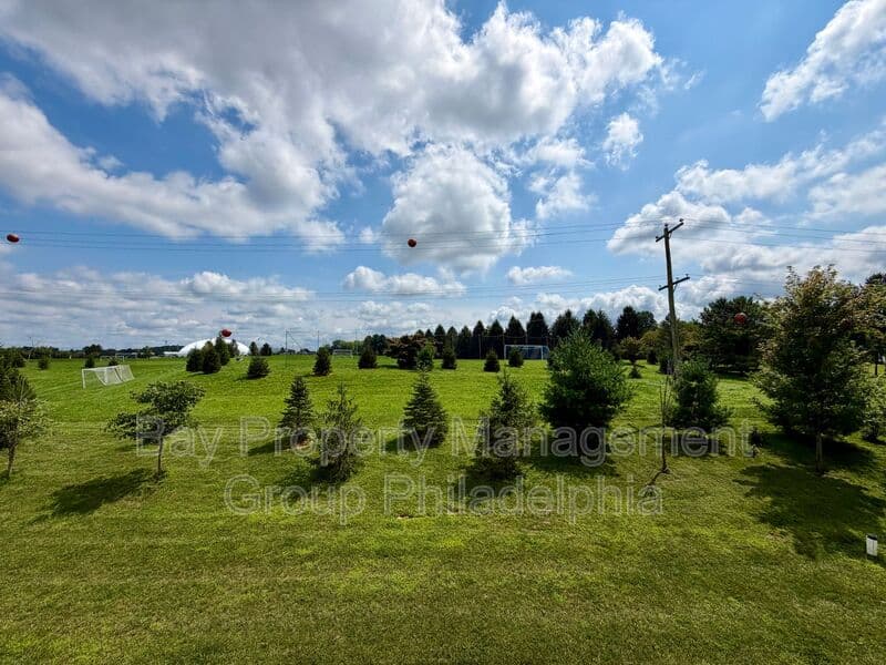 Downingtown House: 1916 Boulder Dr