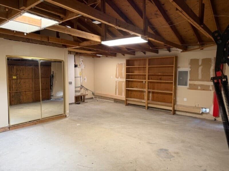 National City Condo: 1609 Grove Street Unit B
