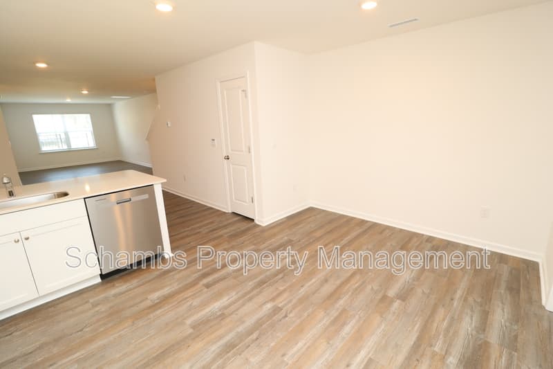 Raleigh Townhome: 5816 Brambleberry Way