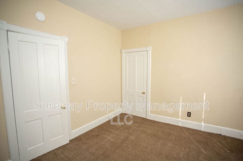 Mount Holly Condo: 224 Rutland Ave