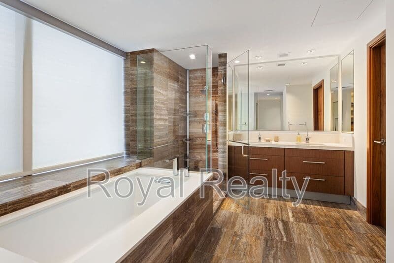 Honolulu Condo: 1555 Kapiolani Blvd