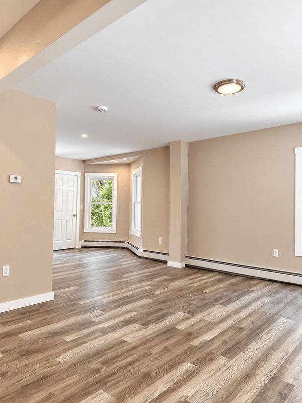 Norwich Condo: 35 Rogers Avenue - 2