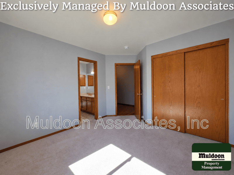 Colorado Springs House: 5552 Wells Fargo Dr