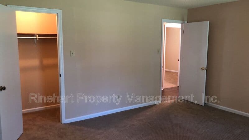 Rock Hill House: 2260 Terrell Place