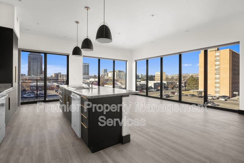 Billings Apartment: 2310 1st Ave N