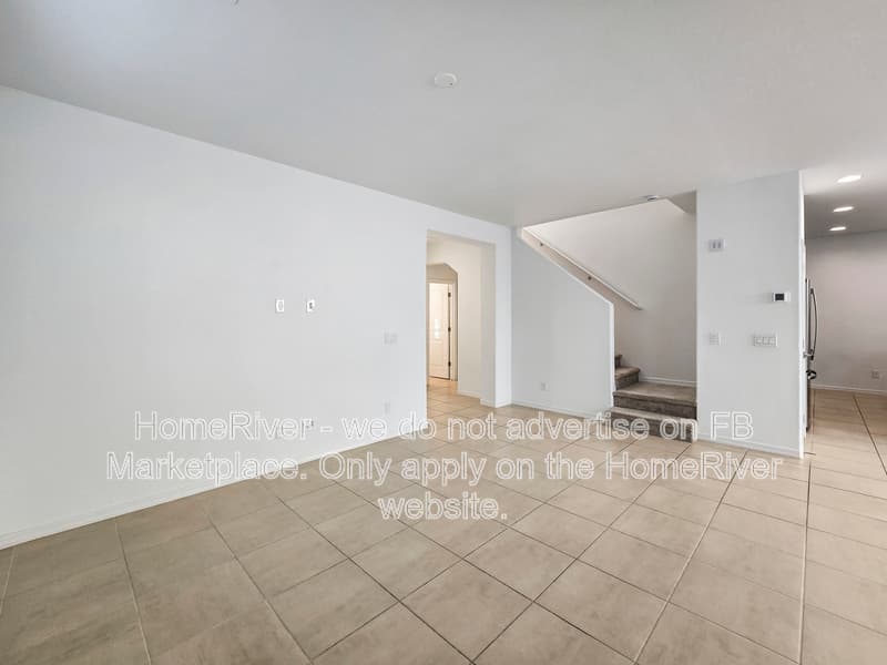 Surprise House: 14119 W Bronco Trl