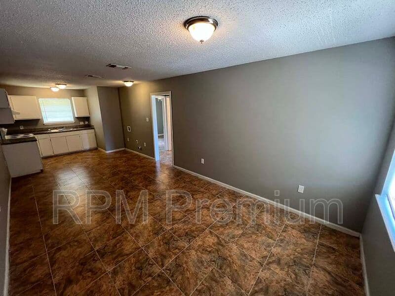 Baker Condo: 5057 Baker Blvd.