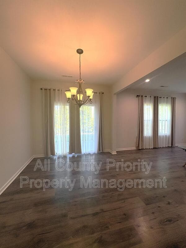 Clayton House: 90 Willow Green Dr.