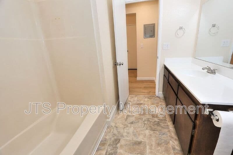 Citrus Heights Condo: 5512 Mike Arthur Ct