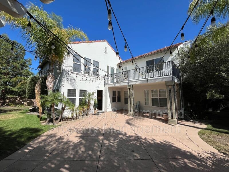 Simi Valley House: 5552 Evening Sky Dr