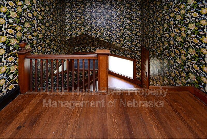 Omaha Condo: 1021 S 30th Ave